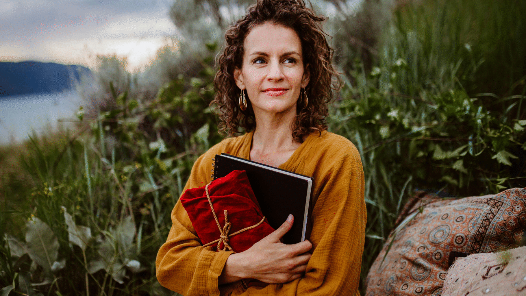 Empowered Money Moves - 5 Ways to Make Financial Decisions with Clarity, Confidence, and Courage